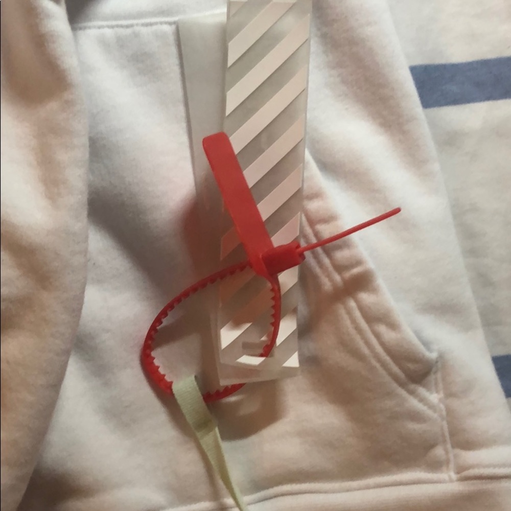 Offwhite Hoodie - image 2